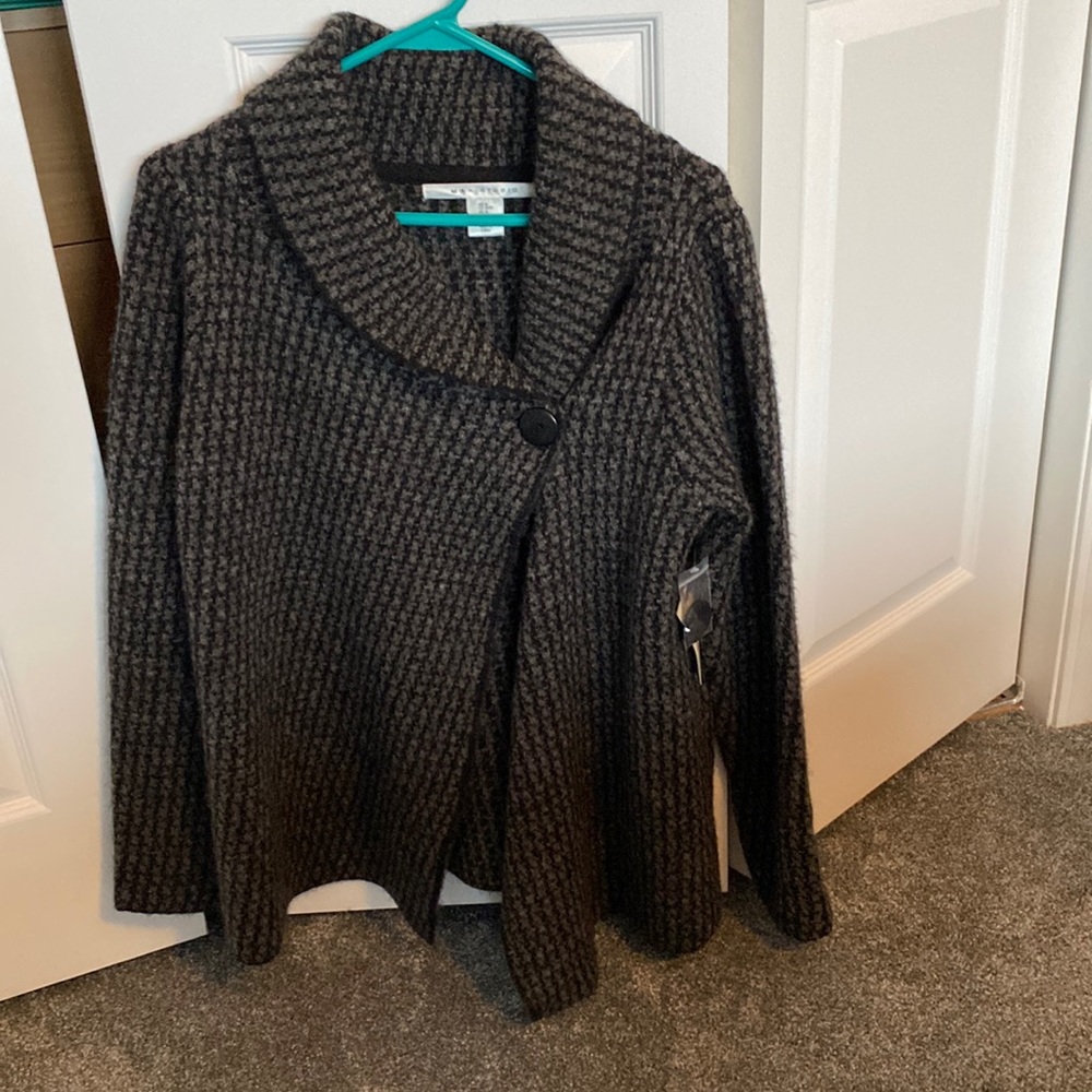 Brand New Max Studio Sweater